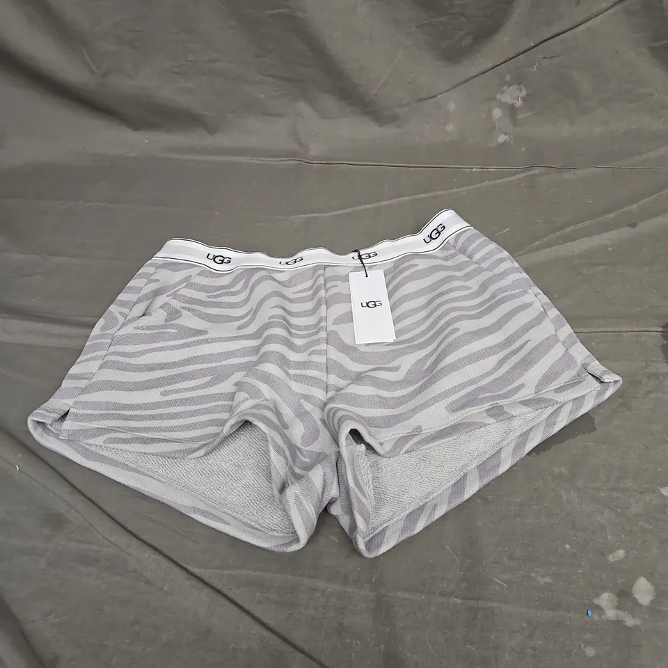 UGG WOMENS SHORTS IN GREY ALBIN PRINT SIZE L