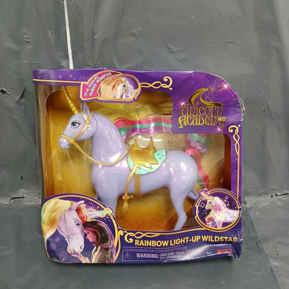 UNICORN ACADEMY RAINBOW LIGHT-UP WILDSTAR RRP £35