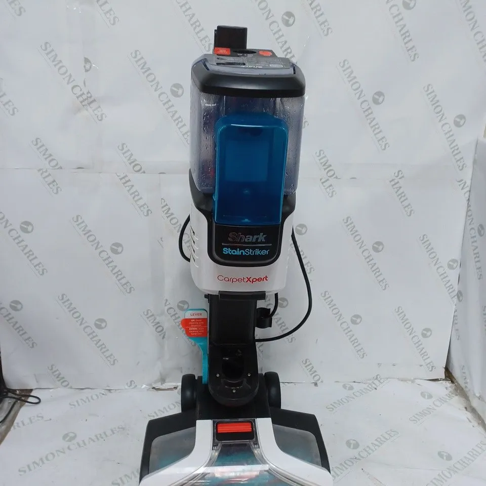 BOXED OUTLET SHARK CARPET XPERT DEEP CARPET CLEANER STRIKER EX200UK - COLLECTION ONLY