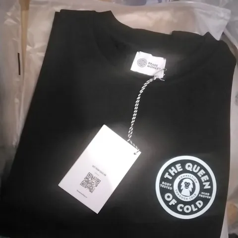 BOX OF MIXED ASSORTMENT OF BRAND NEW BRASS MONKEY CLOTHING ITEMS INCLUDING - SWEATS, TSHIRTS, HOODIES - MIXED SIZES - APPROXIMATELY X25 ITEMS