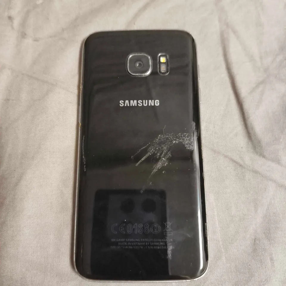 SAMSUNG GALAXY S7 EDGE – 32GB – BLACK