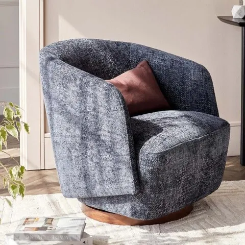 BOXED DANETTI NATALIA NATURAL CHUNKY WEAVE SWIVEL ACCENT CHAIR