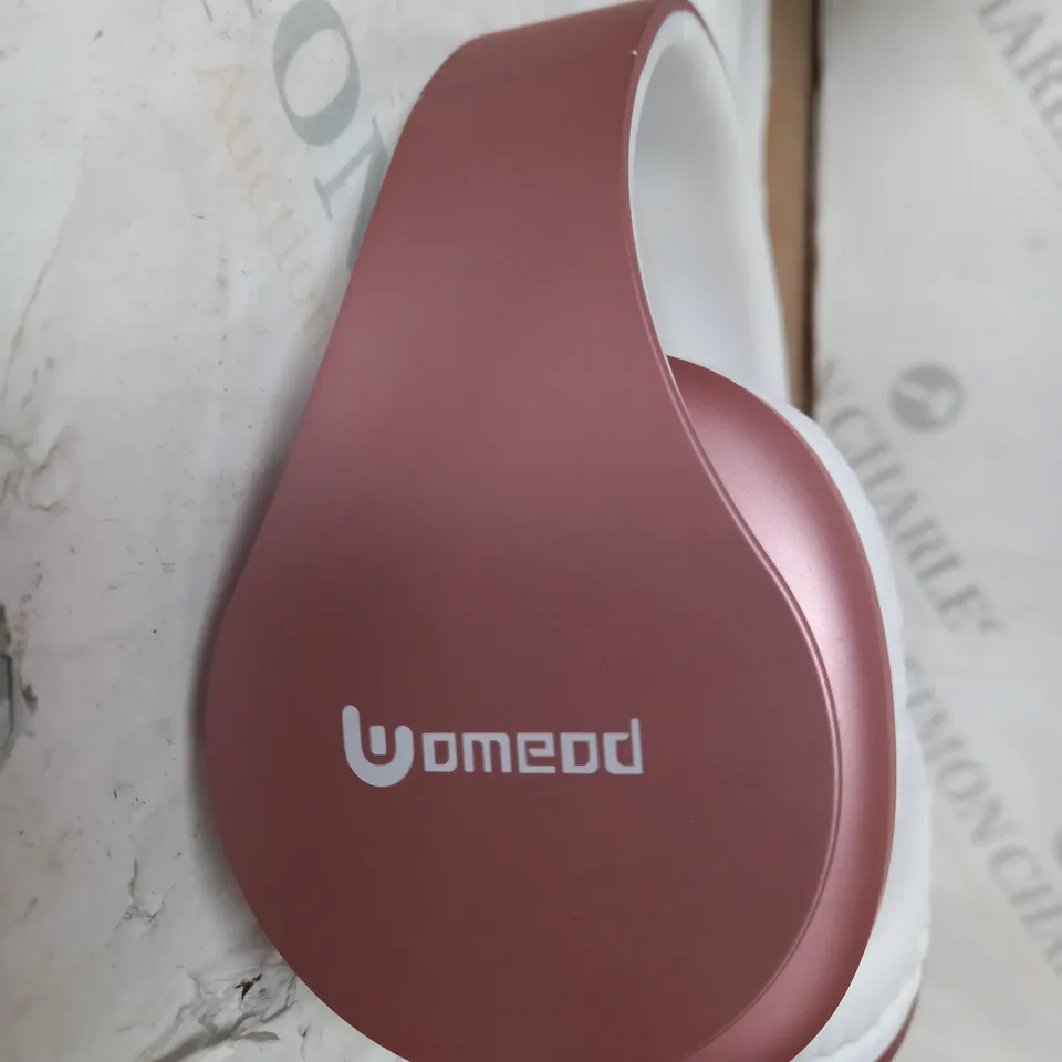 WIRELESS HEADPHONES PINK