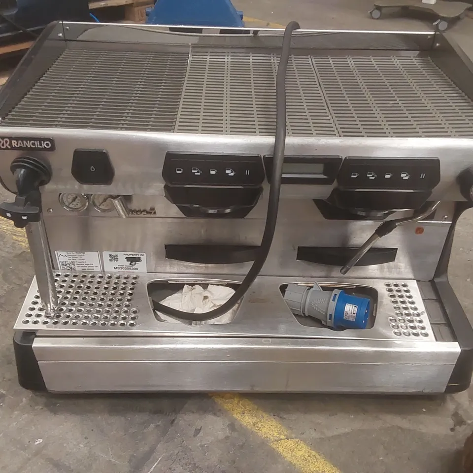 RANCILIO CLASSE 7 COMMERCIAL 2 GROUP COFFEE MACHINE