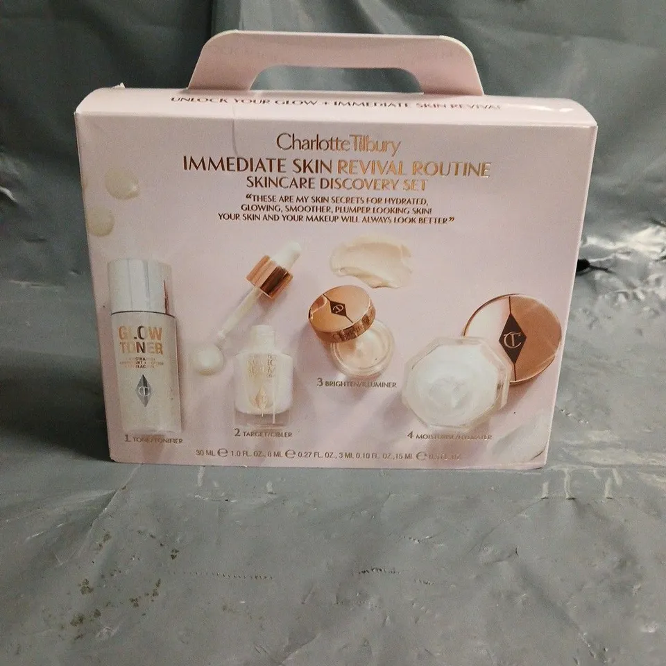 BOXED CHARLOTTE TILBURY IMMEDIATE SKIN REVIVAL ROUTINER DISCOVERY SET