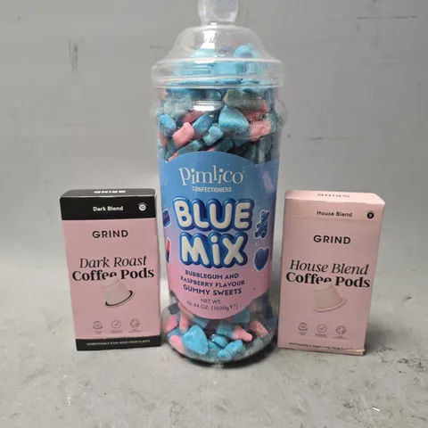 APPROXIMATELY 6 ASSORTED FOOD ITEMS TO INCLUDE - GRIND DARK ROAST COFFEE PODS , GRIND HOUSE BLEND , PIMLICO BLUE MIX