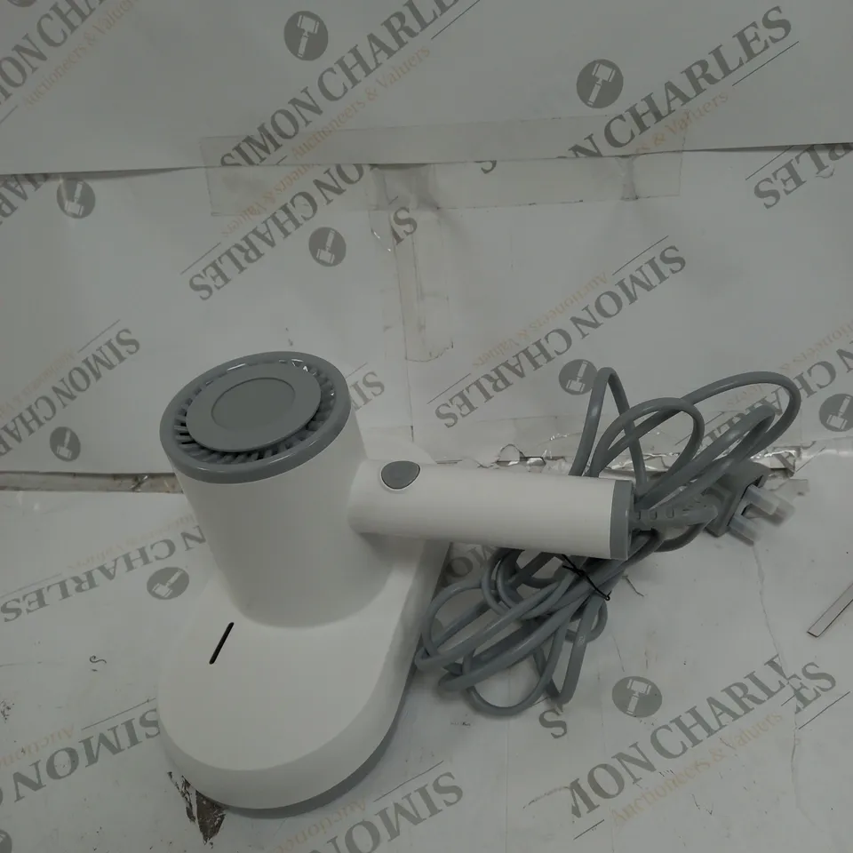 BOXED CASABLANCA MINI DUST MITE CLEANER 