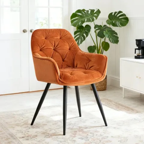 BOXED IRIE SINGLE VELVET UPHOLSTERED DINING CHAIR WITH ARM