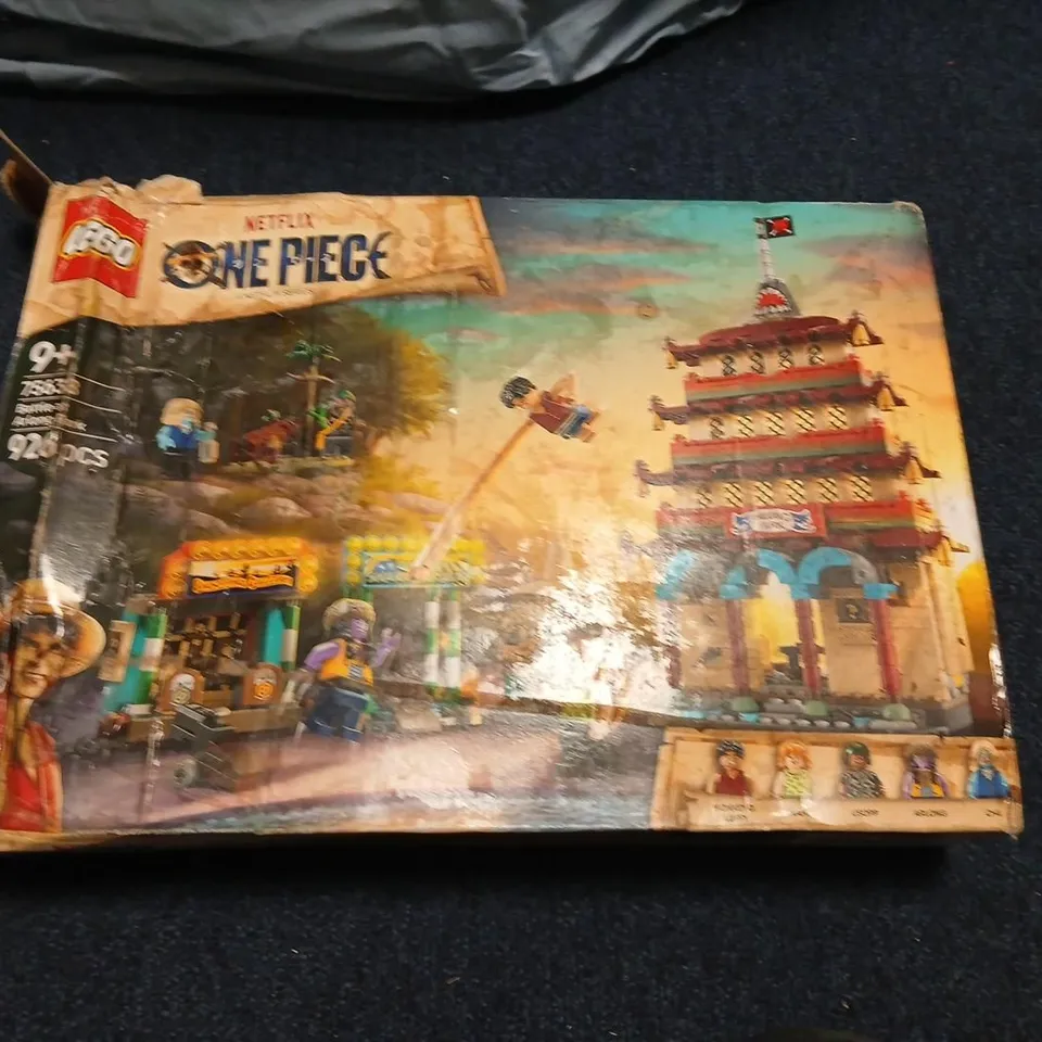 LEGO ONE PIECE BATTLE AT ARLONG PARK 75638 – 926 PIECES, AGE 9+