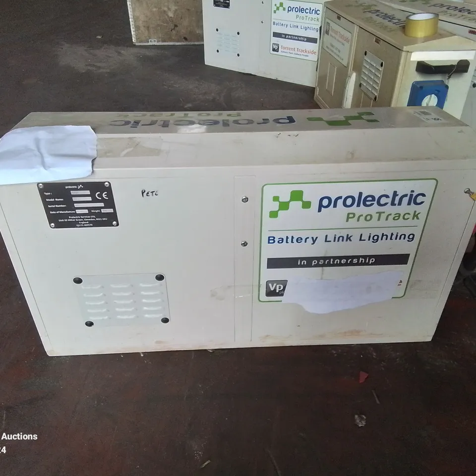 PROLECTRIC PROTRACK BATTERY LINK LIGHTING PACK