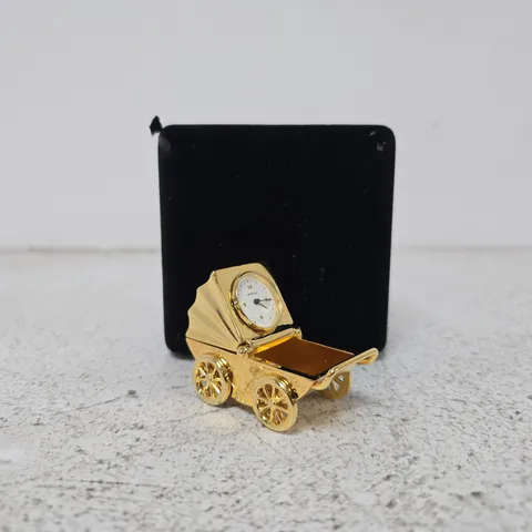 GOLD-TONE CARRIAGE CLOCK & PICTURE FRAME ORNAMENT