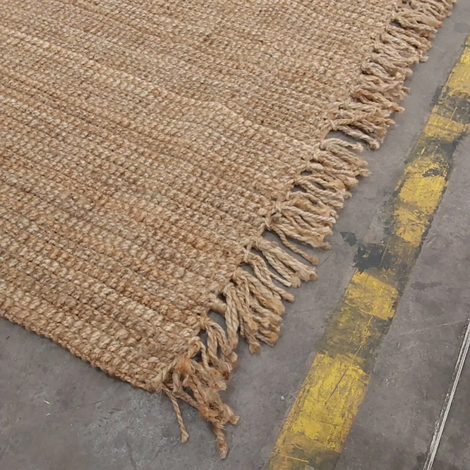 ELANA HANDMADE FLATWEAVE NATURAL JUTE RUG // SIZE: 240 X 300cm