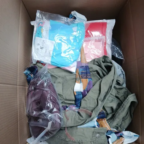 LARGE BOX OF APPROXIMATELY 20 ASSORTED CLOTHING ITEMS IN VARIOUS SIZES, STYLES AND COLOUR