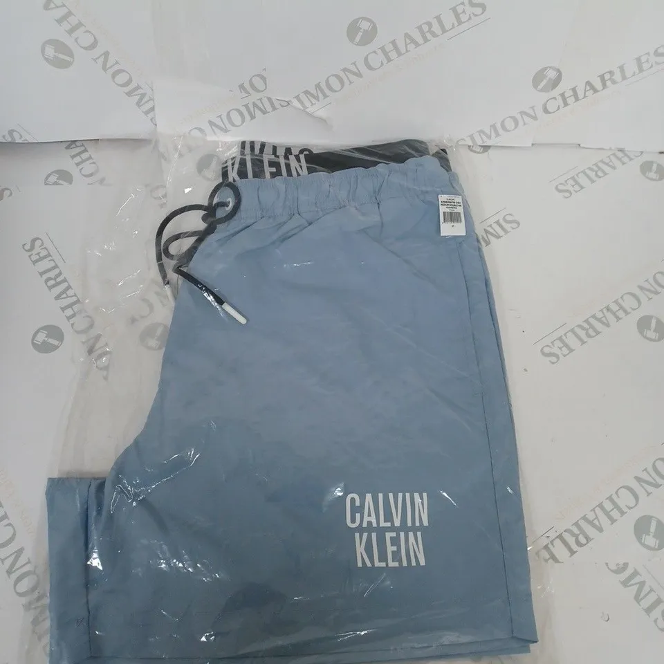 CALVIN KLEIN SWIMMING SHORTS SIZE M