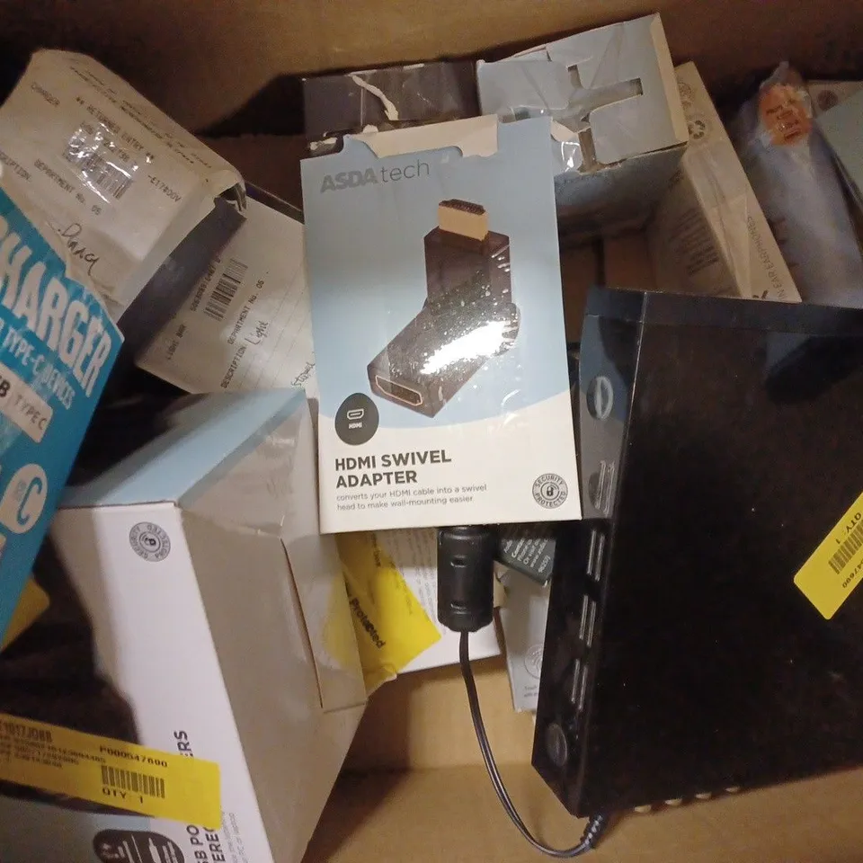 APPROXIMATELY 20 ASSORTED TECH PRODUCTS TO INCLUDE JVC WIRELESS HEADPHONES, GAMING HEADSET, DVD PLAYER 