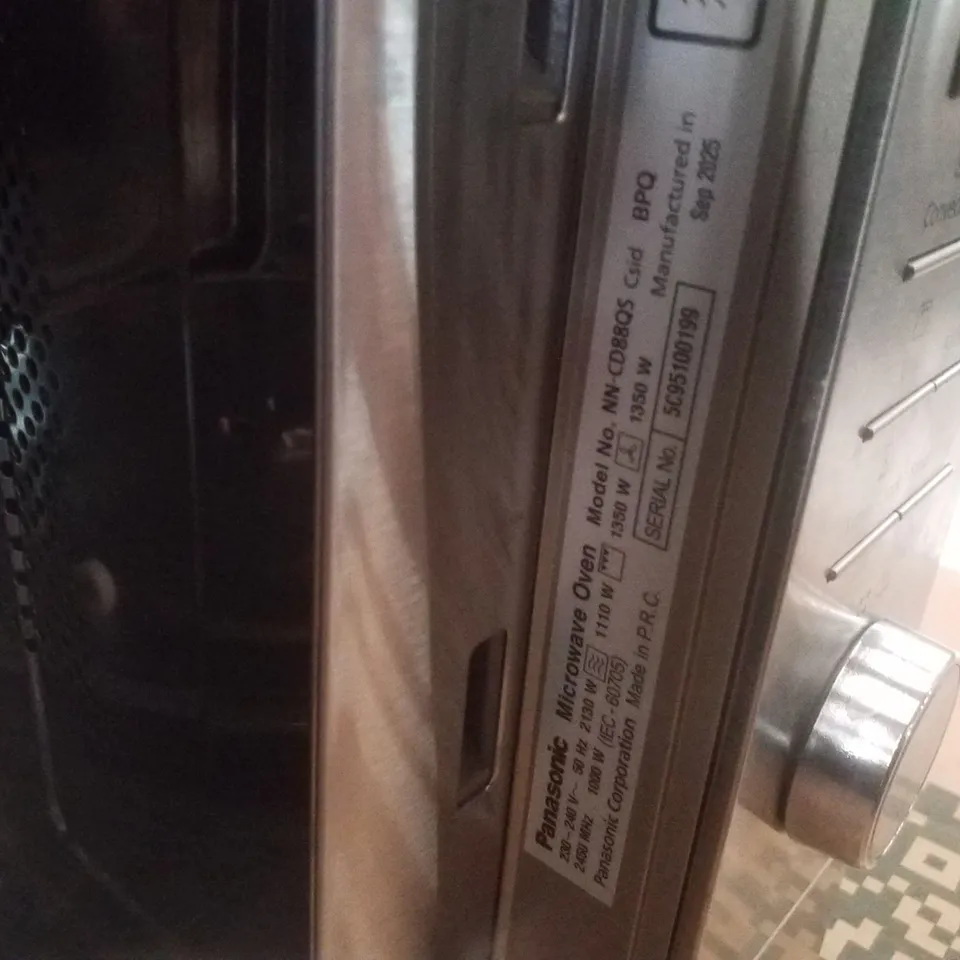 PANASONIC NN-CD88QS 4-IN-1 AIR FRY COMBI MICROWAVE OVEN 34L 