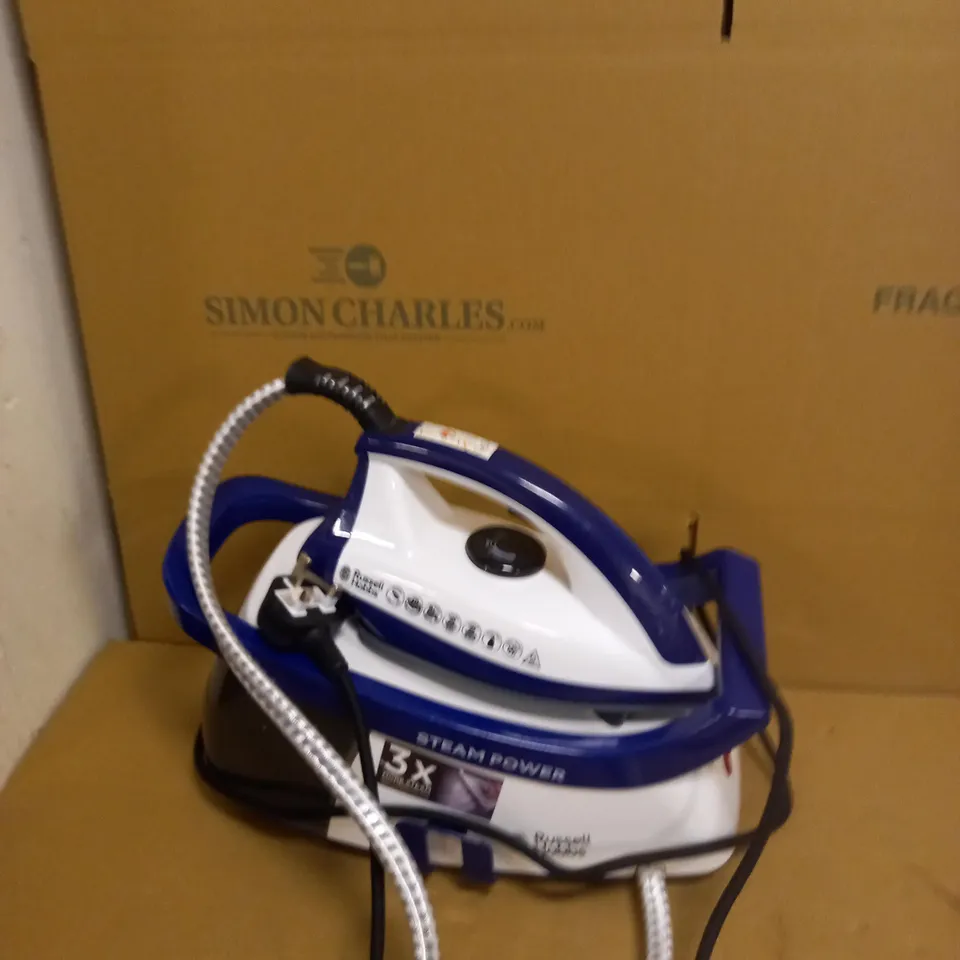RUSSELL HOBBS STEAM GENERATOR IRON - PURPLE/WHITE