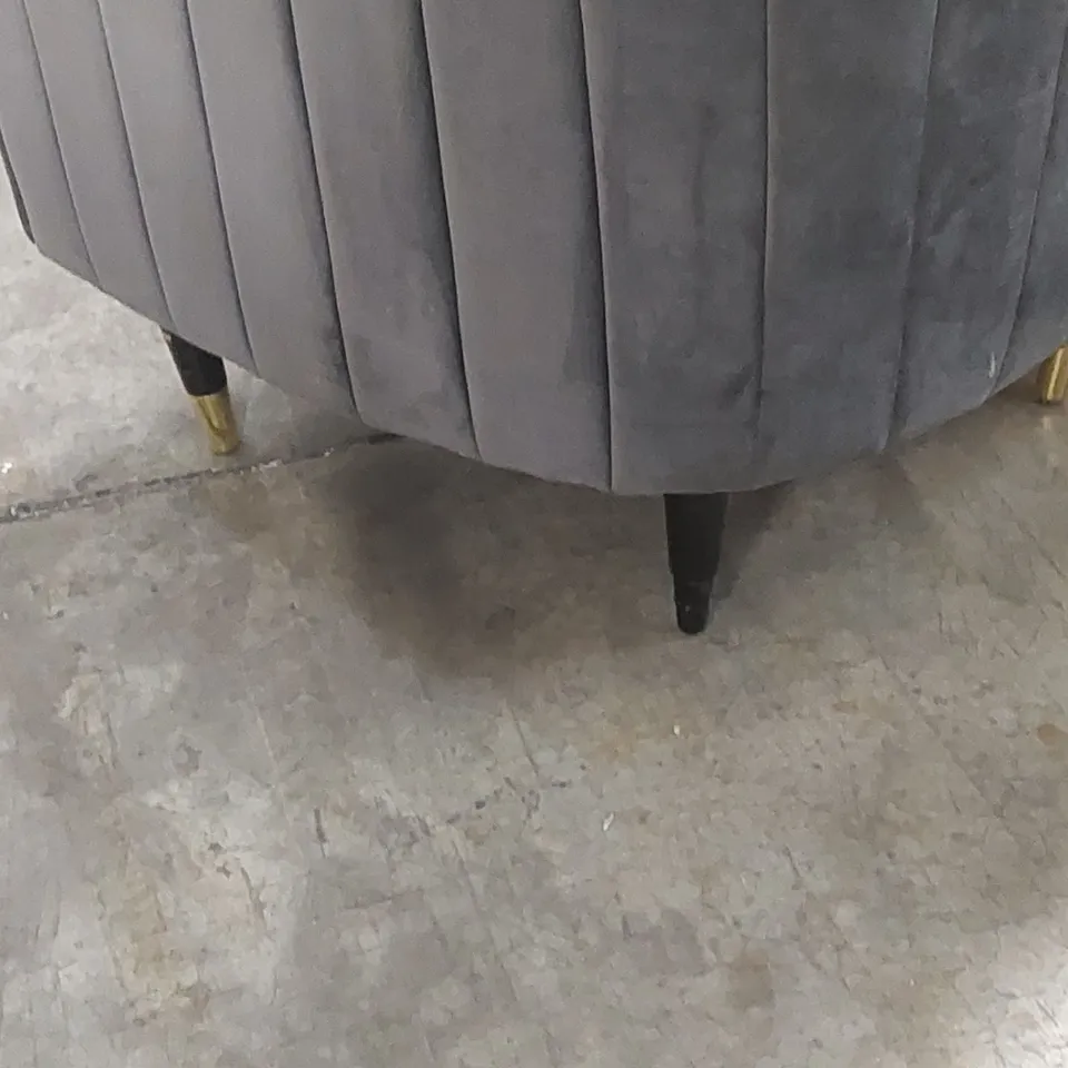 QUALITY DESIGNER VELVET TUB CHAIR