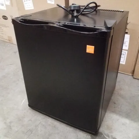 BOXED ANJI DEPOT MINI WINE/DRINK/BEVERAGE COOLER/FRIDGE