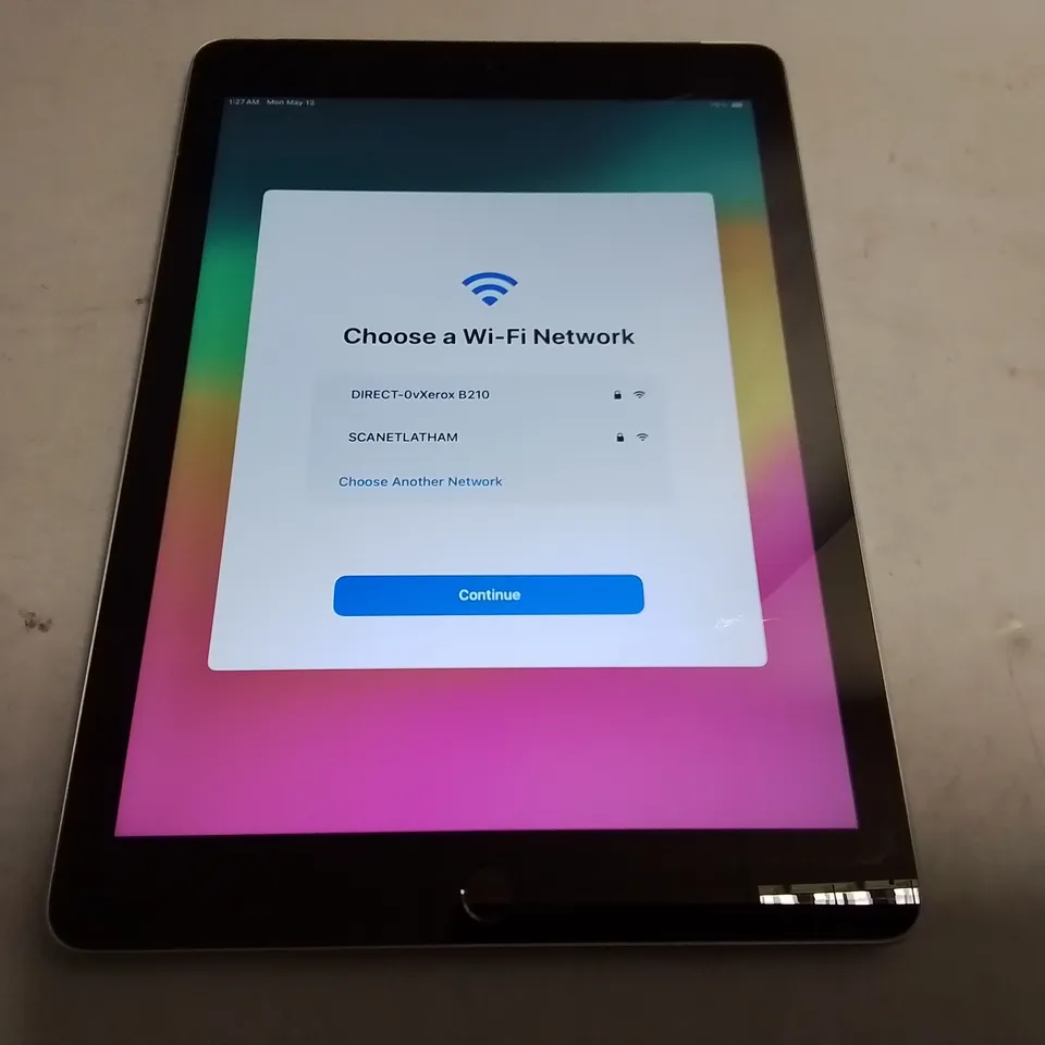 UNBOXED APPLE IPAD 6 128GB 9.7"  IN SPACE GREY