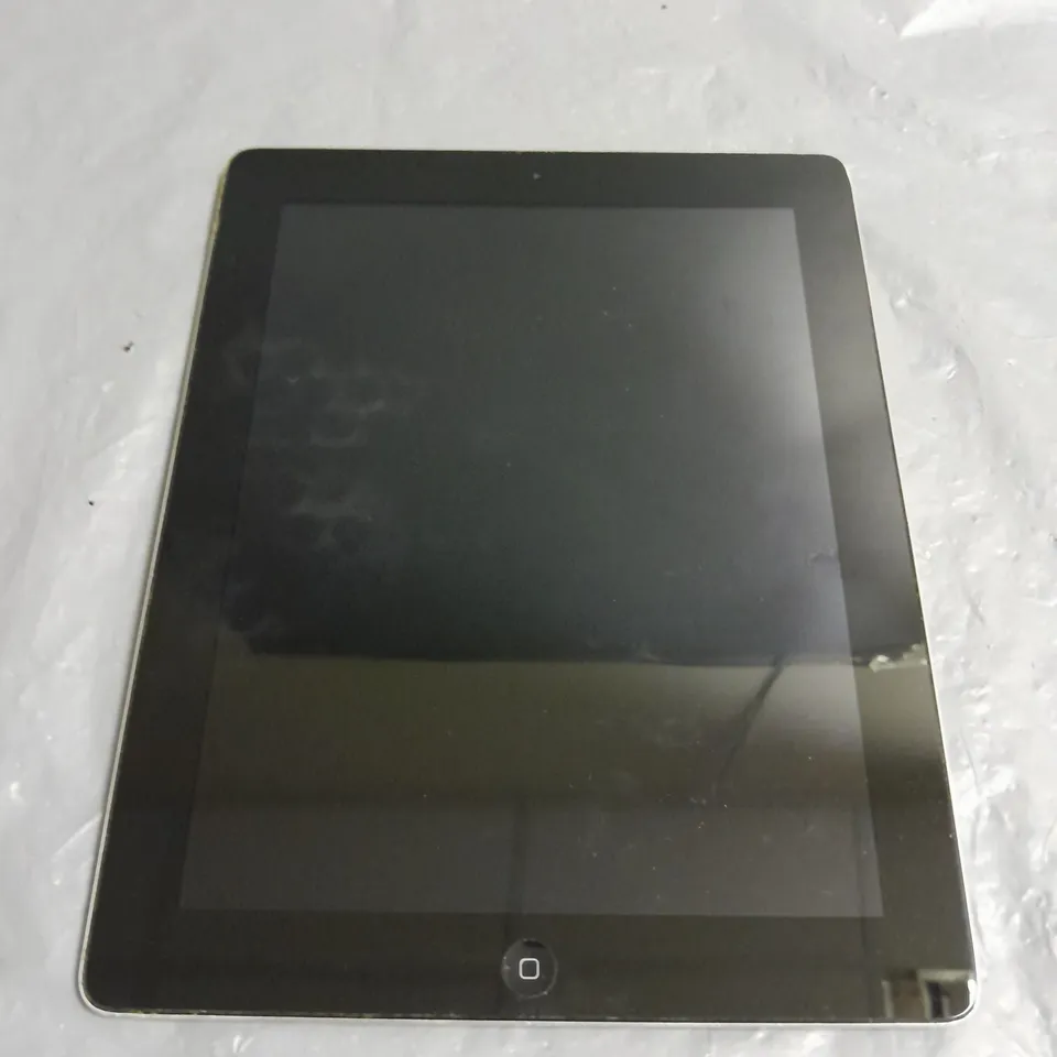 UNBOXED APPLE IPAD 4 - A1458