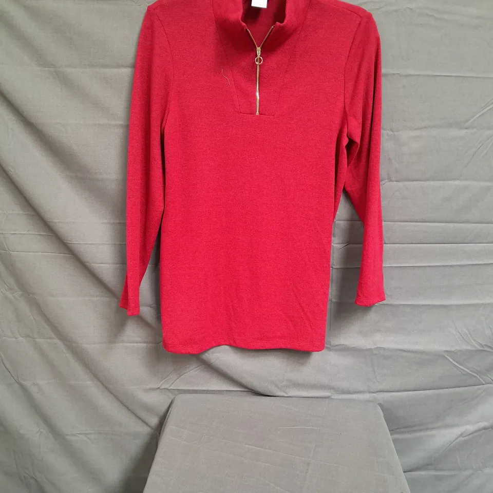 BOXED LOT OF APPROX 13 KIM & CO LONG SLEEVED JUMPERS. VARIOUS COLOURS AND SIZES