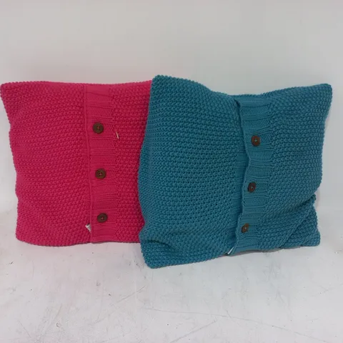 PAIR OF JOULES CHUNKY BOUNCLE FILLED CUSHIONS 