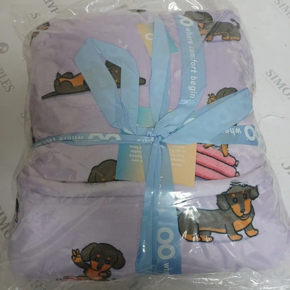 SEALED BASCHHOUND THEMED PURPLE OODIE HOODED BLANKET - SIZE UNSPECIFIED