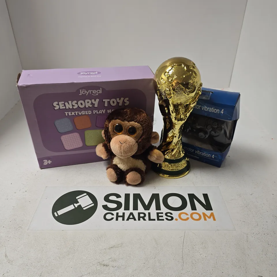 APPROXIMATELY 15 ASSORTED TOYS, GAMES, GIFTS AND NOVELTIES TO INCLUDE JOYREAL YEXTURED MATS SENSORY TOYS, PLUSHES, WORLD CUP TROPHY TOY, ETC - COLLECTION ONLY