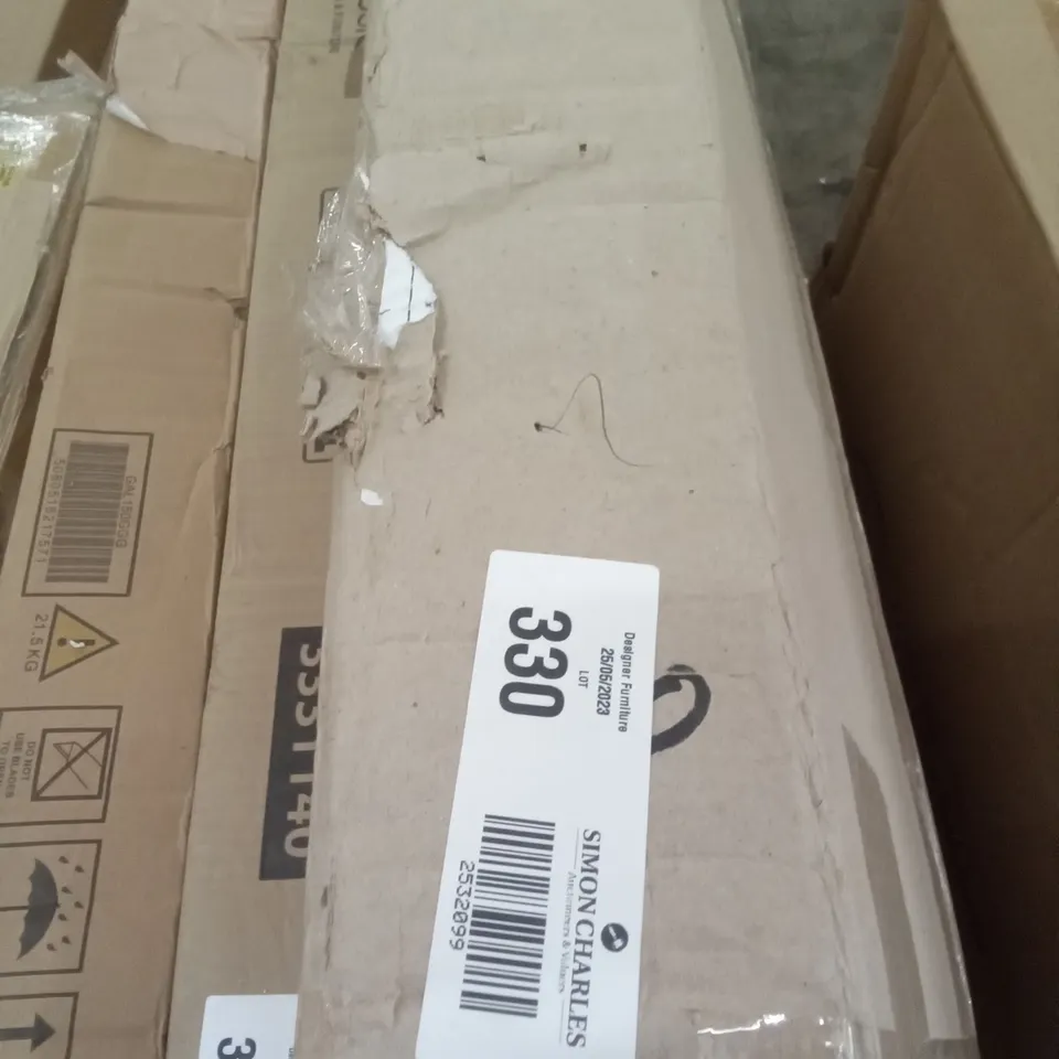 BOXED COFFEE TABLE - WOODGRAIN