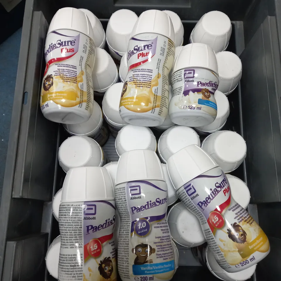 APPROXIMATELY 30 PAEDIASURE AND PAEDIASURE PLUS FOOD SUPPLEMENT DRINKS ASSORTED FLAVOURS 200ML