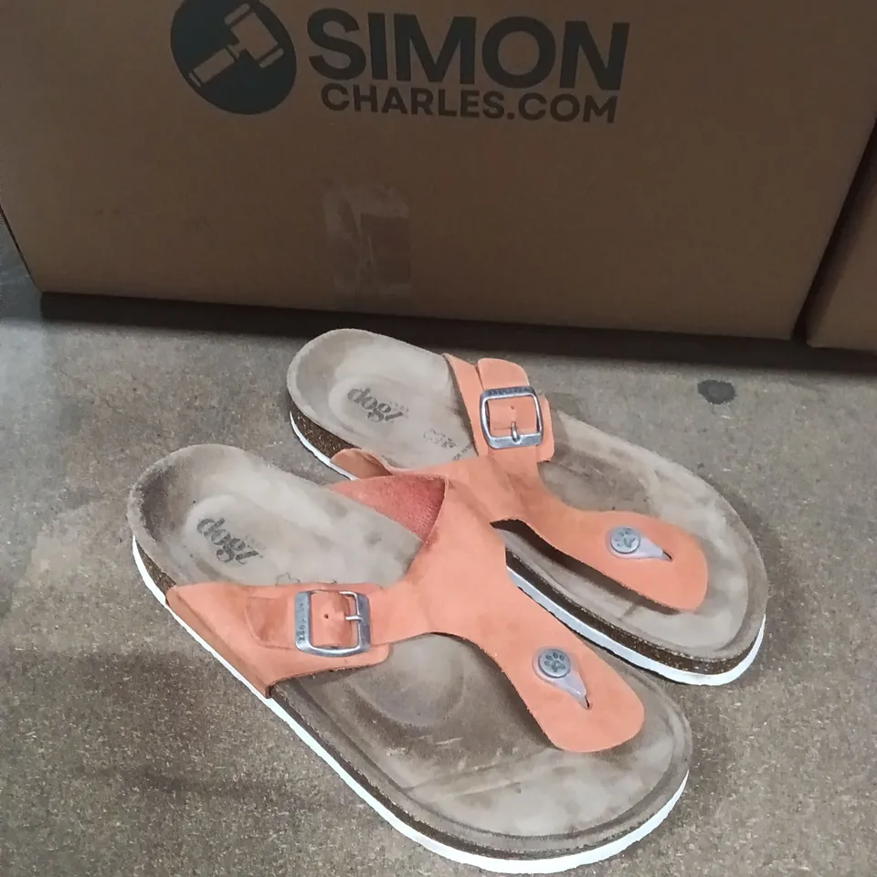 ALDO ORANGE SANDALS – WOMEN'S, UK 4 (EU 40)