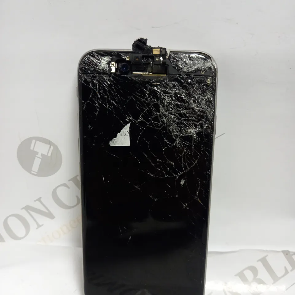 APPLE IPHONE 6S (A1688) SMARTPHONE