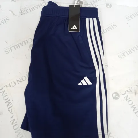 ADIDAS LOGO CASUAL BLUE SHORTS SIZE L