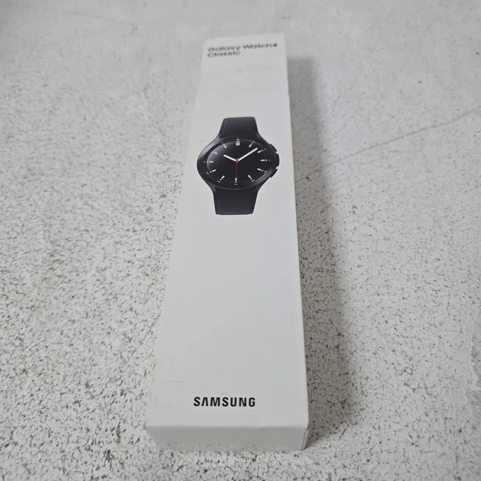 SAMSUNG GALAXY WATCH4 CLASSIC – SMARTWATCH