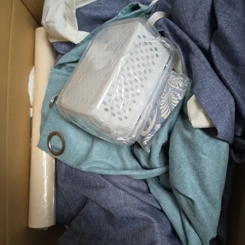 APPROXIMATELY 20 ASSORTED HOUSEHOLD PRODUCTS TO INCLUDE CURTAINS, CONTAINERS, WALLPAPER ETC