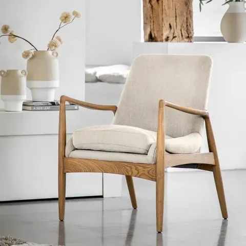 BOXED CALLAR LINEN WOODEN ARM ACCENT CHAIR (1 BOX)