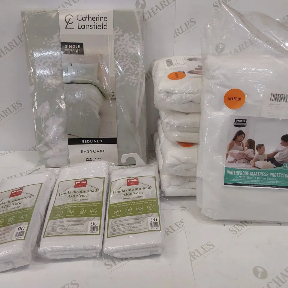 9 BRAND NEW ITEMS TO INCLUDE: CATHERINE LANSFIELD SINGLE DUVET SET, 3 ALOE VERA WATERPROOF AND BREATHABLE PILLOW COVERS AND 5 MATTRESS PROTECTORS