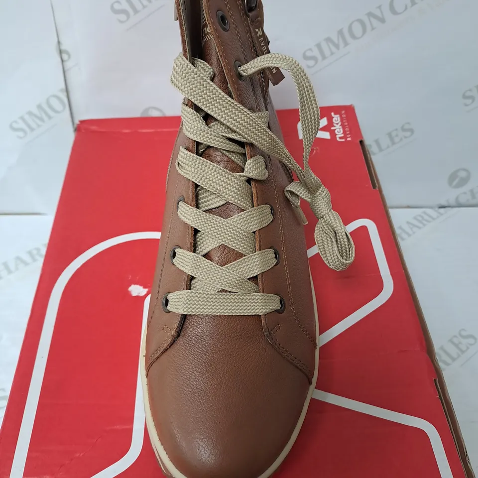RIEKER BROWN FLEECE LINING BOOTS SIZR 6