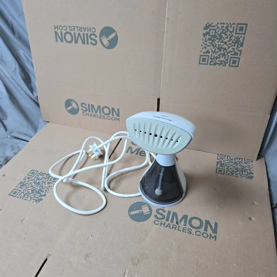 BREVILLE HANDHELD GARMENT STEAMER 
