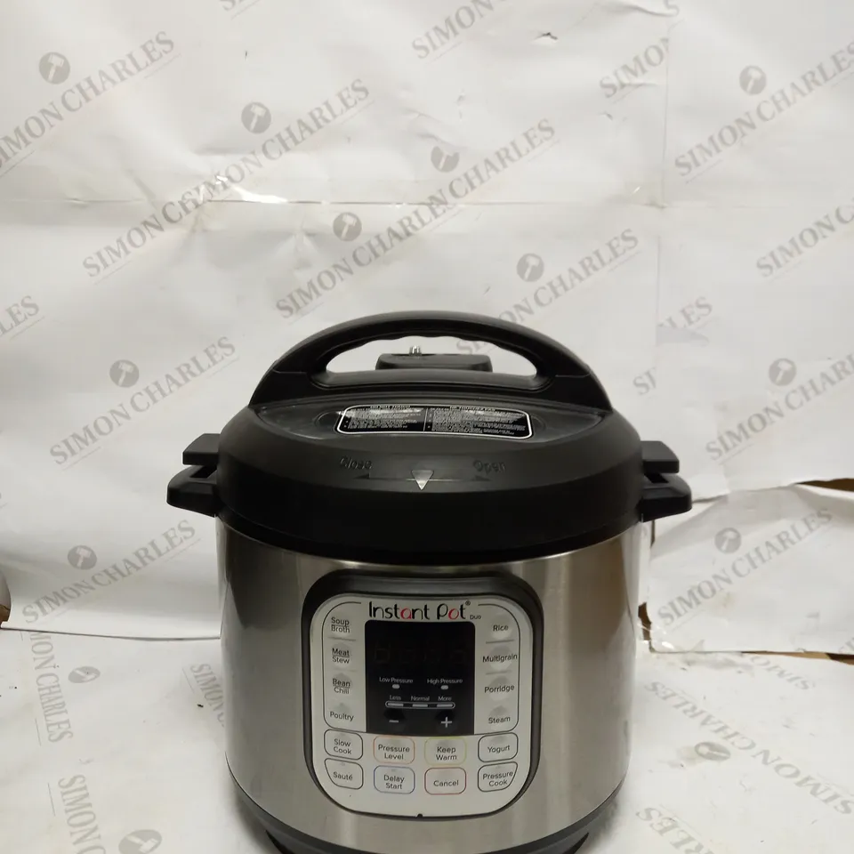 INSTANT POT DUO SMART PRESSURE COOKER