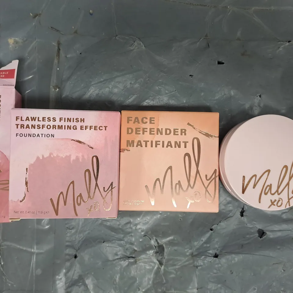 MALLY MAKE-UP SET