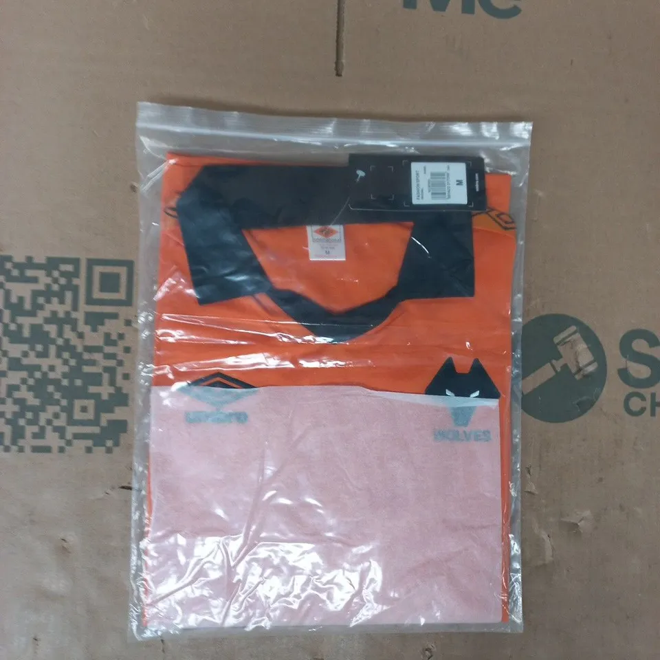 BAGGED UMBRO WOLVERHAMPTON WANDERERS RETRO HOME JERSEY SIZE MEDIUM