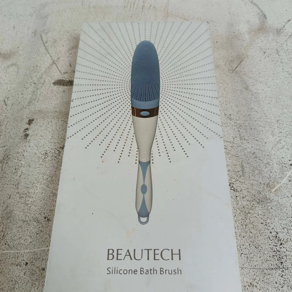 BEAUTECH SILICONE BATH BRUSH