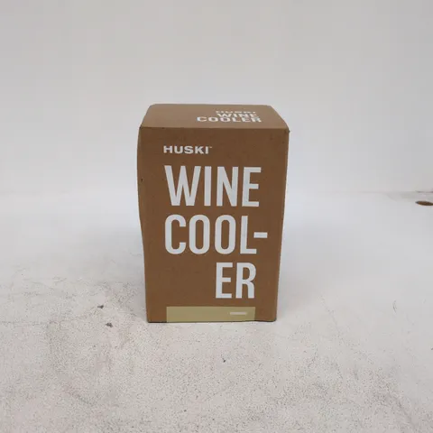 HUSKI WINE COOLER FIST MOST STANDARD 750ML BOTTLES