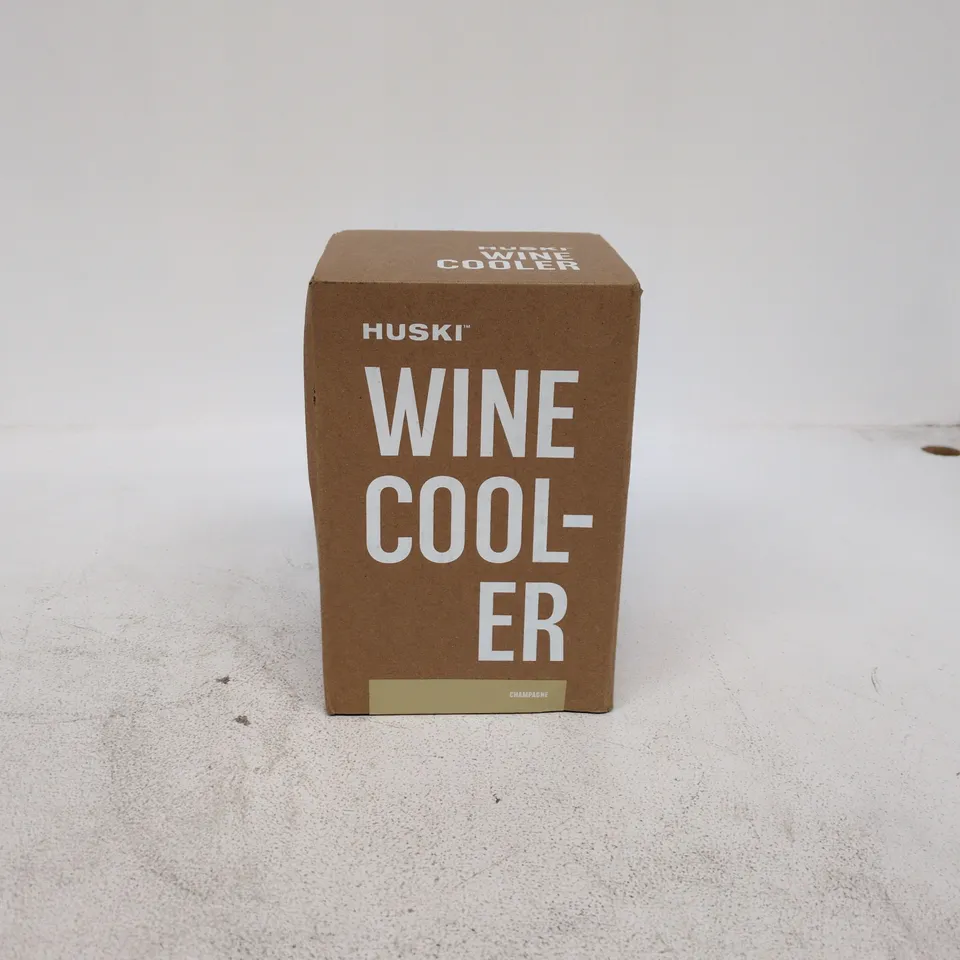 HUSKI WINE COOLER FIST MOST STANDARD 750ML BOTTLES
