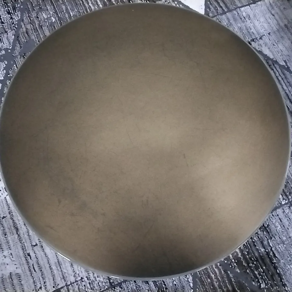 QUALITY ITALIAN MADE MERIDIANI BONGO SAGE MATT LACQUER SIDE TABLE AND LOW TABLE WITH BRONZED BRASS TOP SURFACES