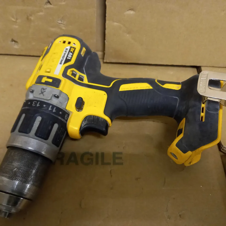 DEWALT DCD796 18V BRUSHLESS COMBI DRILL