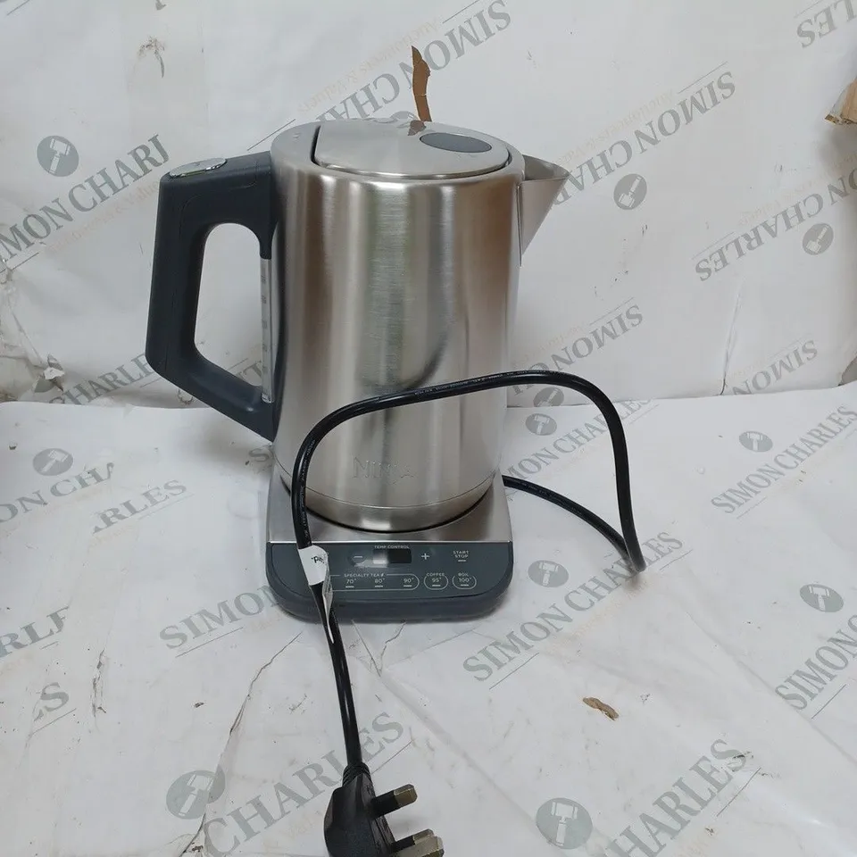 BOXED NINJA PERFECT TEMPERATURE KETTLE KT201UK