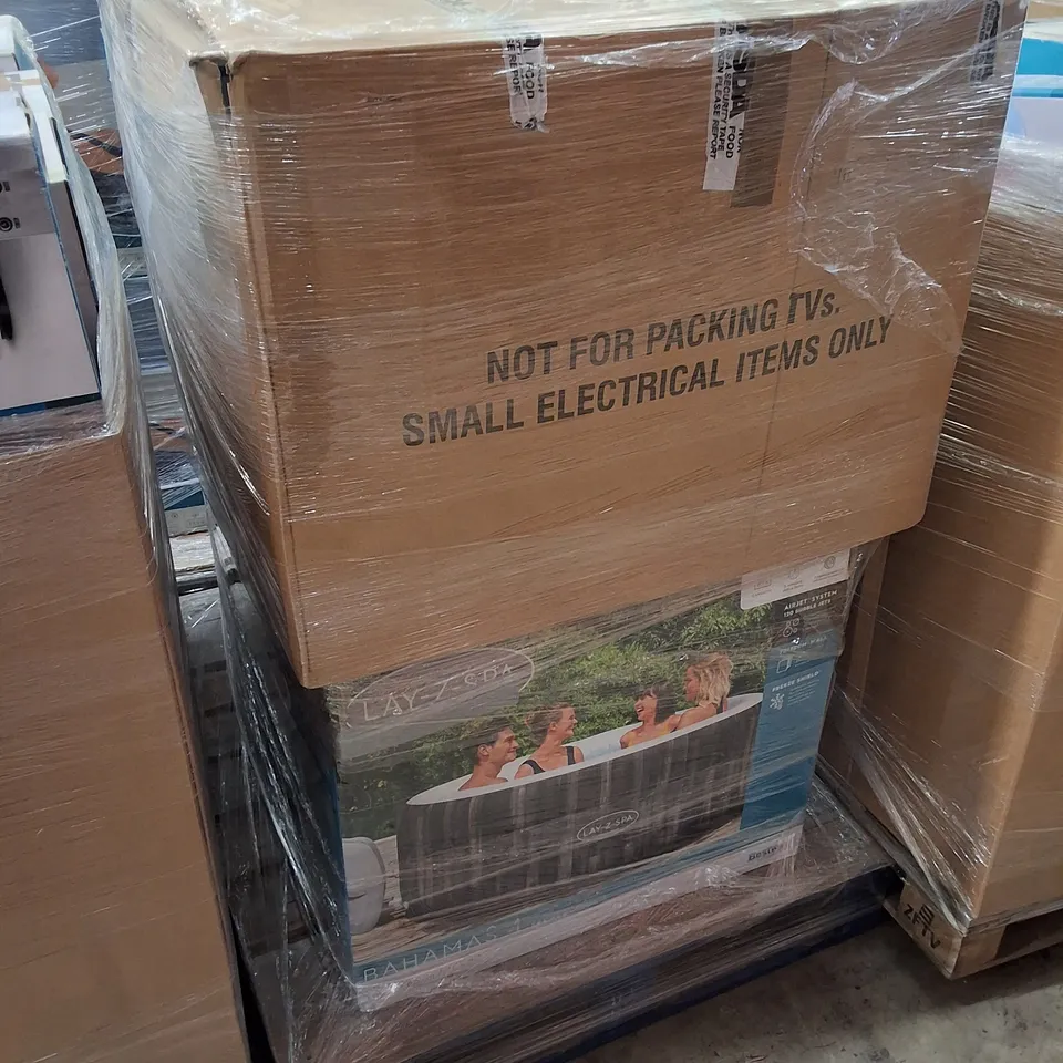 PALLET CONTAINING 4 ASSORTED LAY-Z-SPA HOT TUB RETURNS